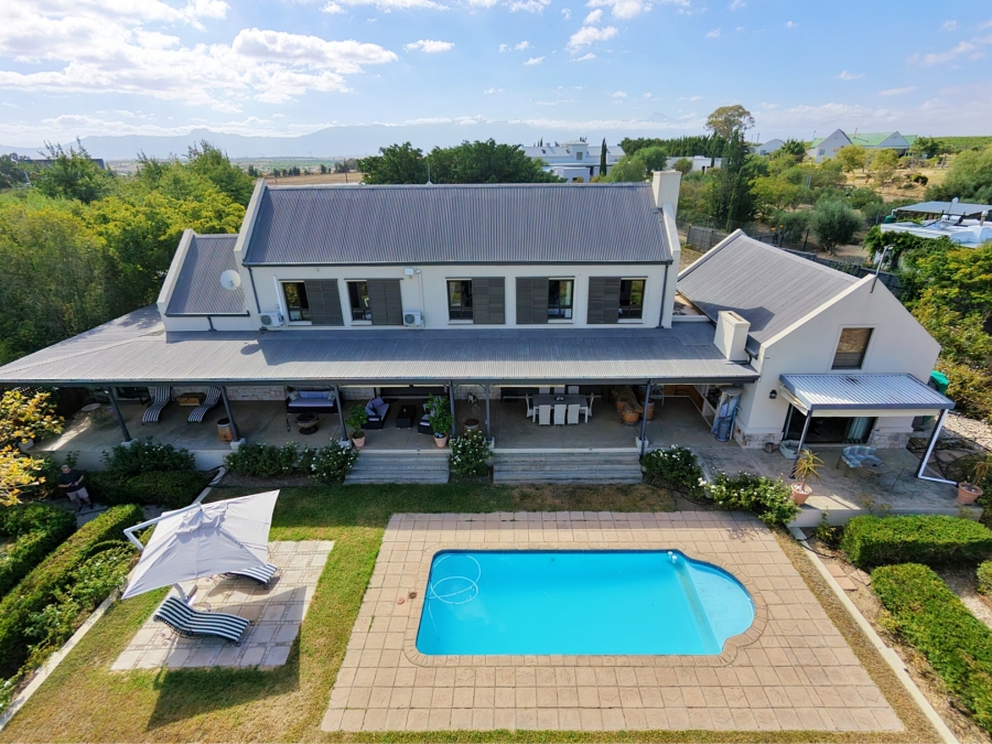 6 Bedroom Property for Sale in Riebeek Kasteel Western Cape